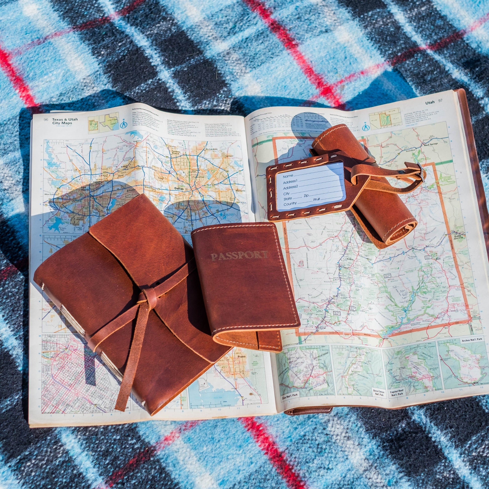leather luggage tags